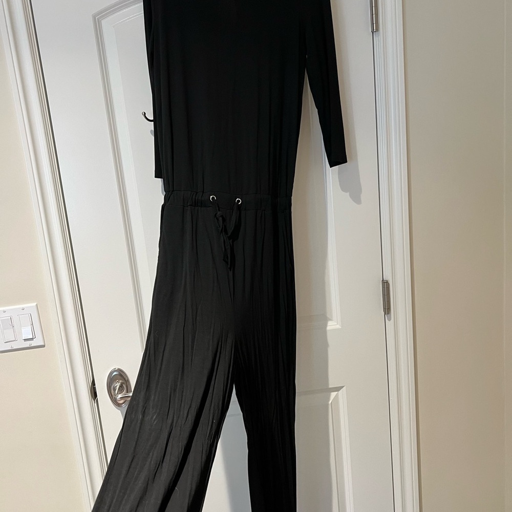 Black Long-Sleeve Jumpsuit with Waist Tie (70)